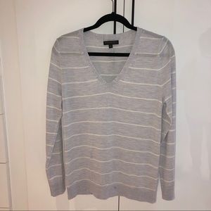 Banana Republic V-neck  Merino Wool Sweater